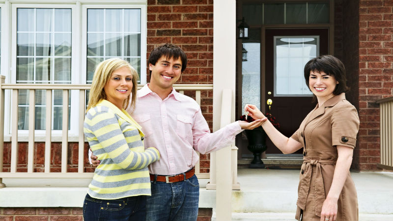 Is Off-Campus Student Living Right For Your Budget?